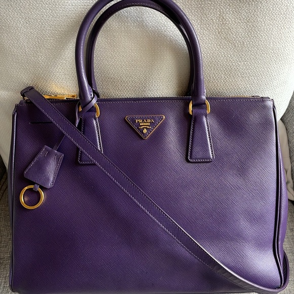 Prada Galleria Handbag - Picture 2 of 13